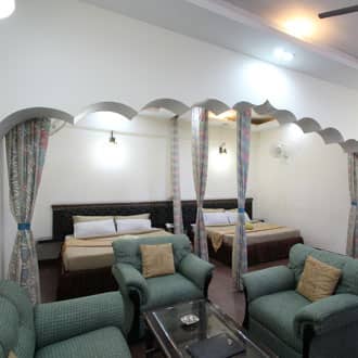 Hotel Yadu Residency, Meerut 3